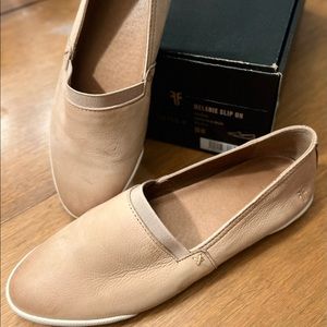 Frye Melanie Slip On 10 in Blush